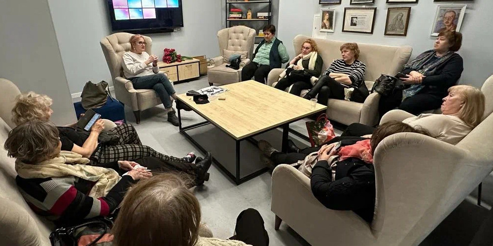 В Школах здоровья прошли занятия о профилактике поллиноза